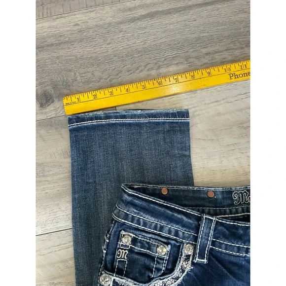 Miss Me Easy Cropped Mid Rise Jeans Dark Wash Embellished Size 27 Y2K Straight - Picture 4 of 13